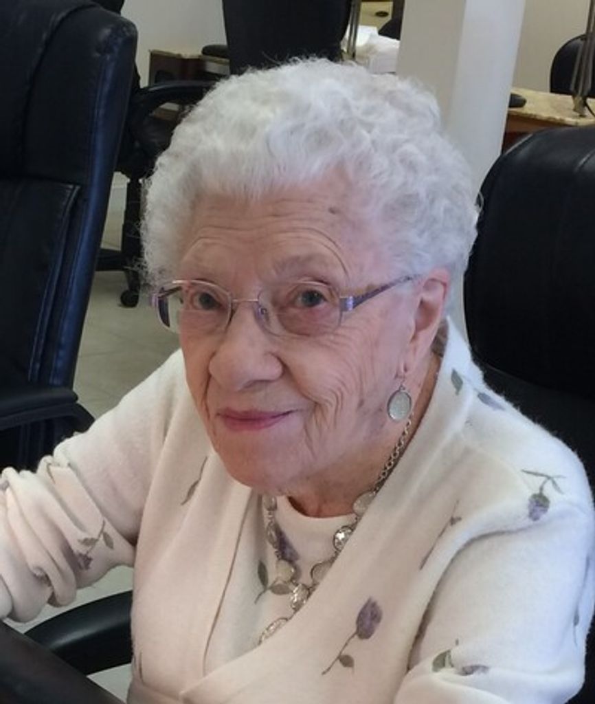 Evelyn Elizabeth Budd Profile Photo