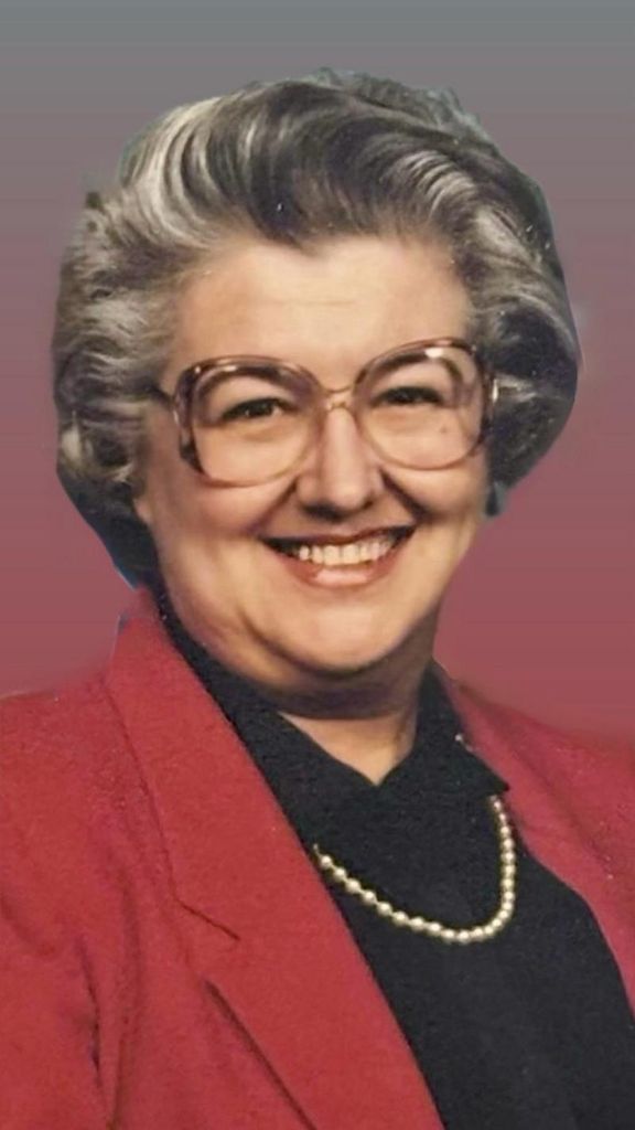 Estelle Wells