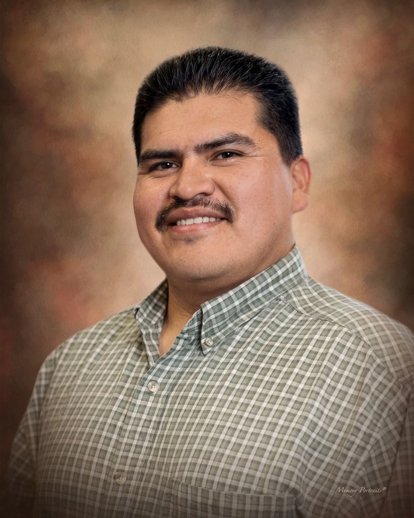 Armando Hernandez Profile Photo