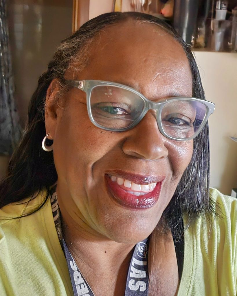 Yolanda Deirdre Jones Profile Photo