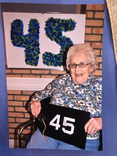 Wanda L. (Bowers)  Longstreth photo gallery thumbnail 47 of 71