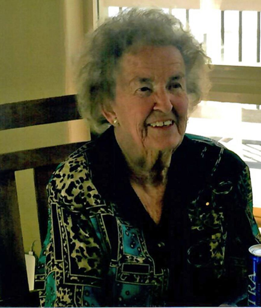 Ione Elizabeth Mccarthy Profile Photo
