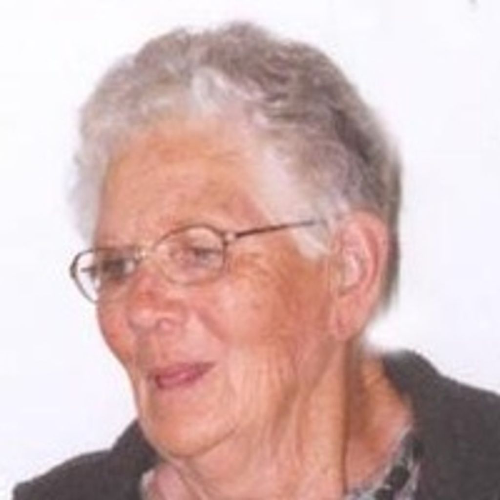 Vera Evelyn Adams