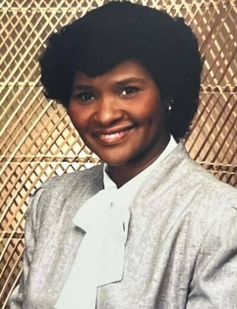 Sandra Bell Jones Profile Photo