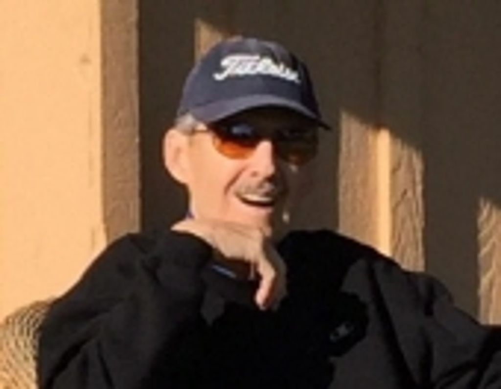 Gregory L Decloux