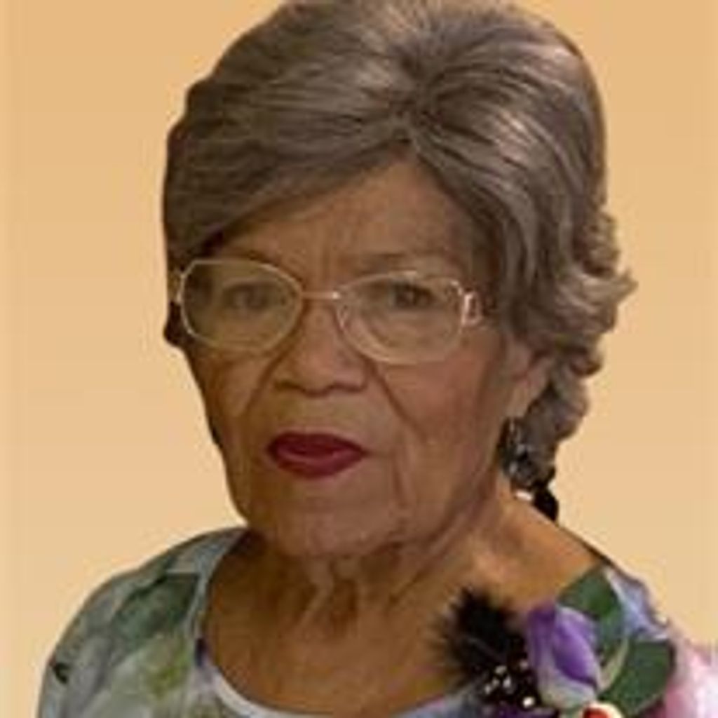Pura Salazar Profile Photo