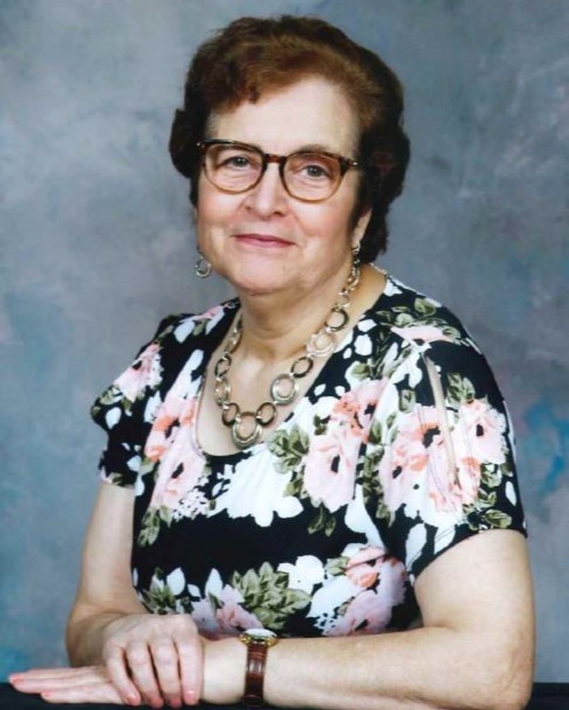 Maria Adriana Estrela Profile Photo