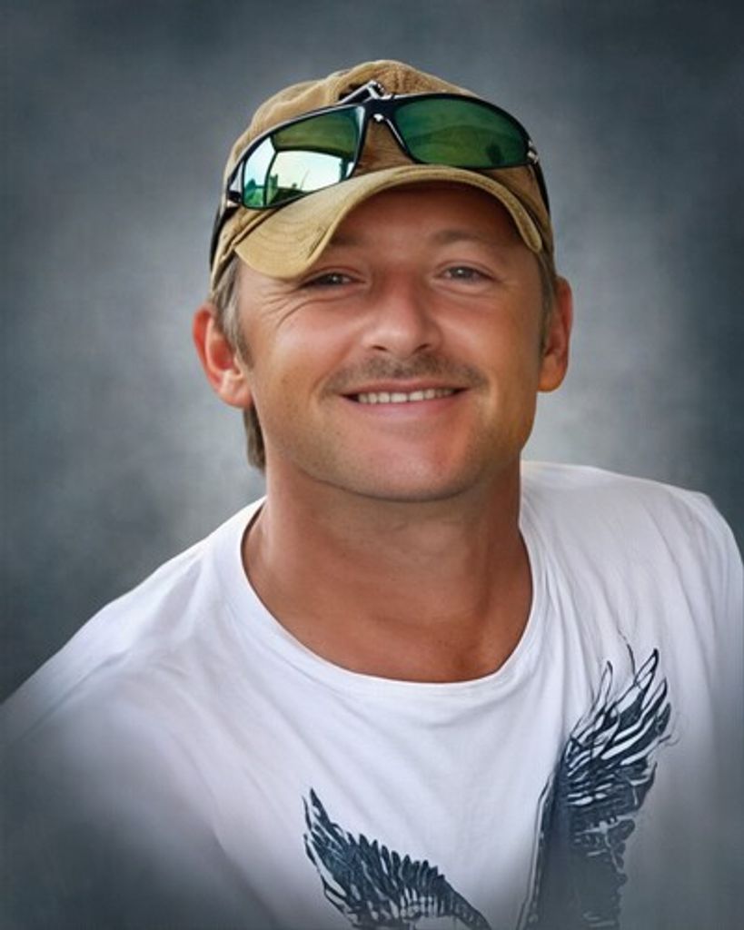 Eric Hinson Profile Photo