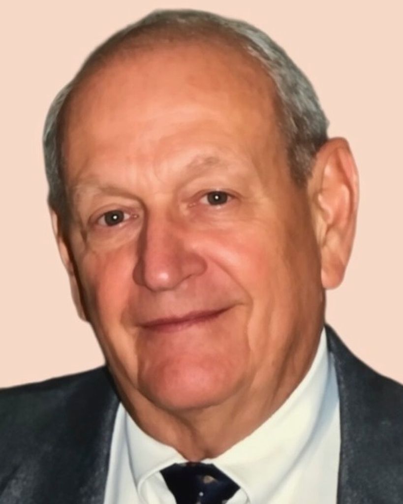 Carl Blessing Jr. Profile Photo