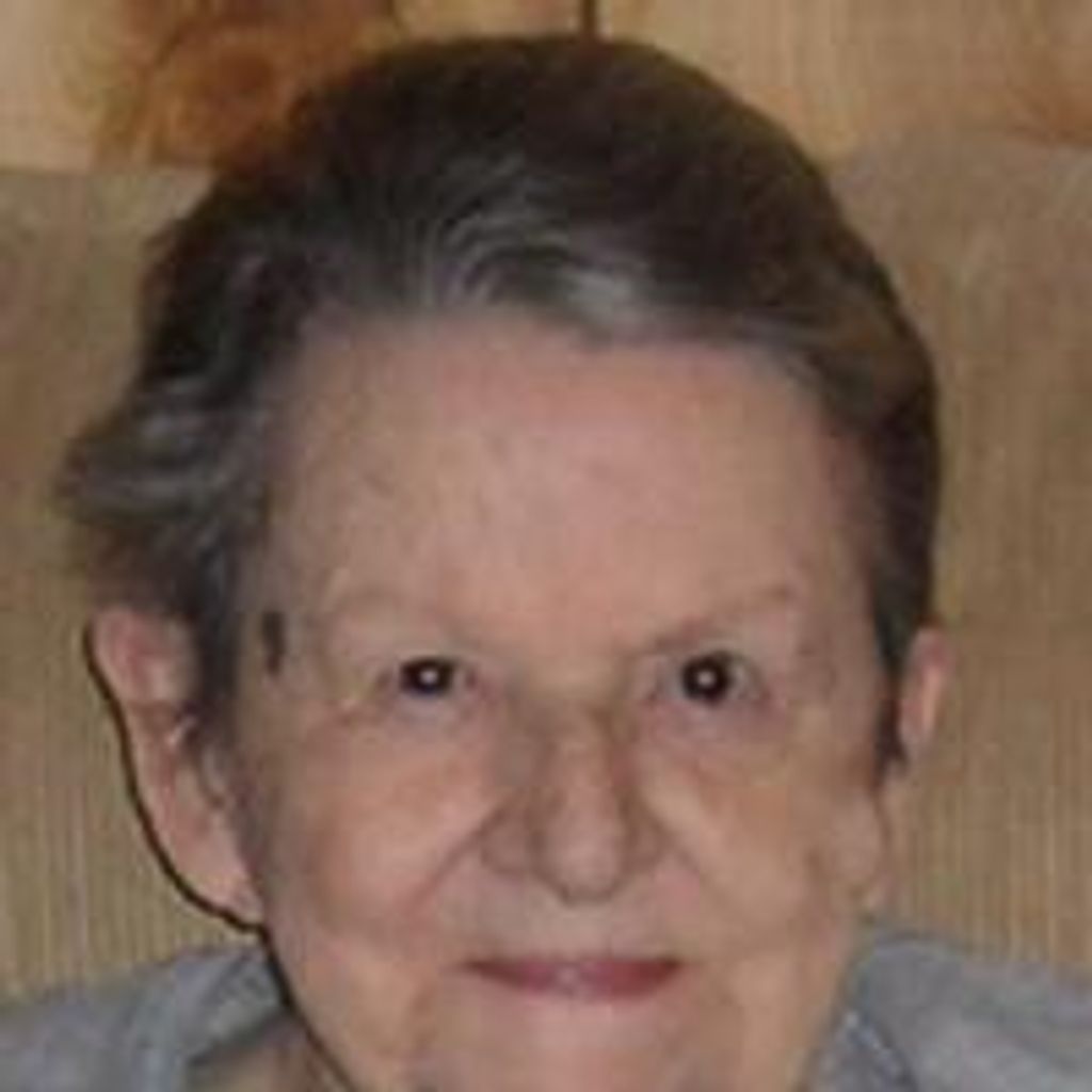 Maxine Trahan