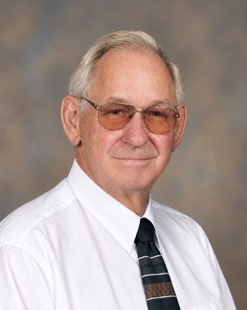 George Eliot Weeks Profile Photo