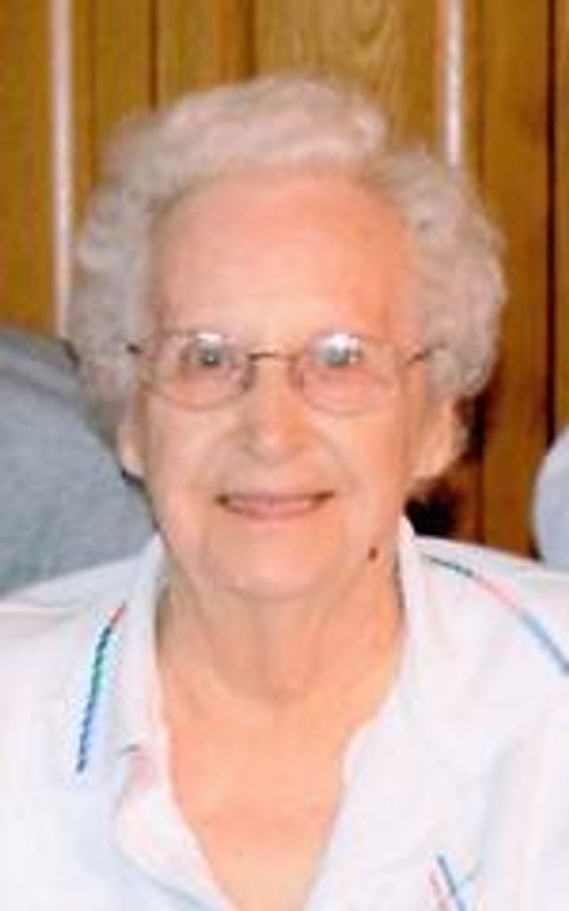 Eleanor Schmidt Profile Photo