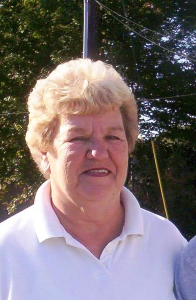 Nora Slayden Profile Photo