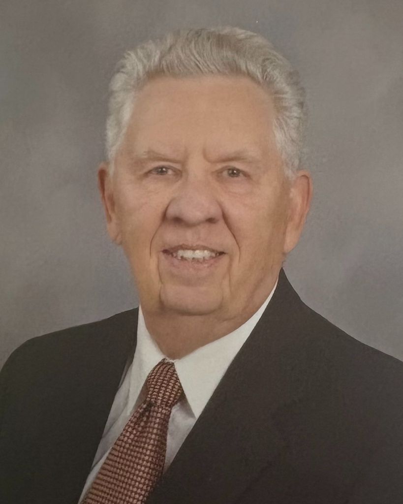 Richard R. Makovec Profile Photo