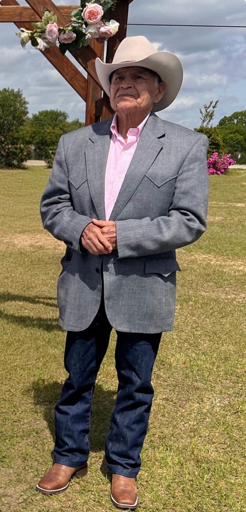 Damian Tapia Tzinzun Profile Photo