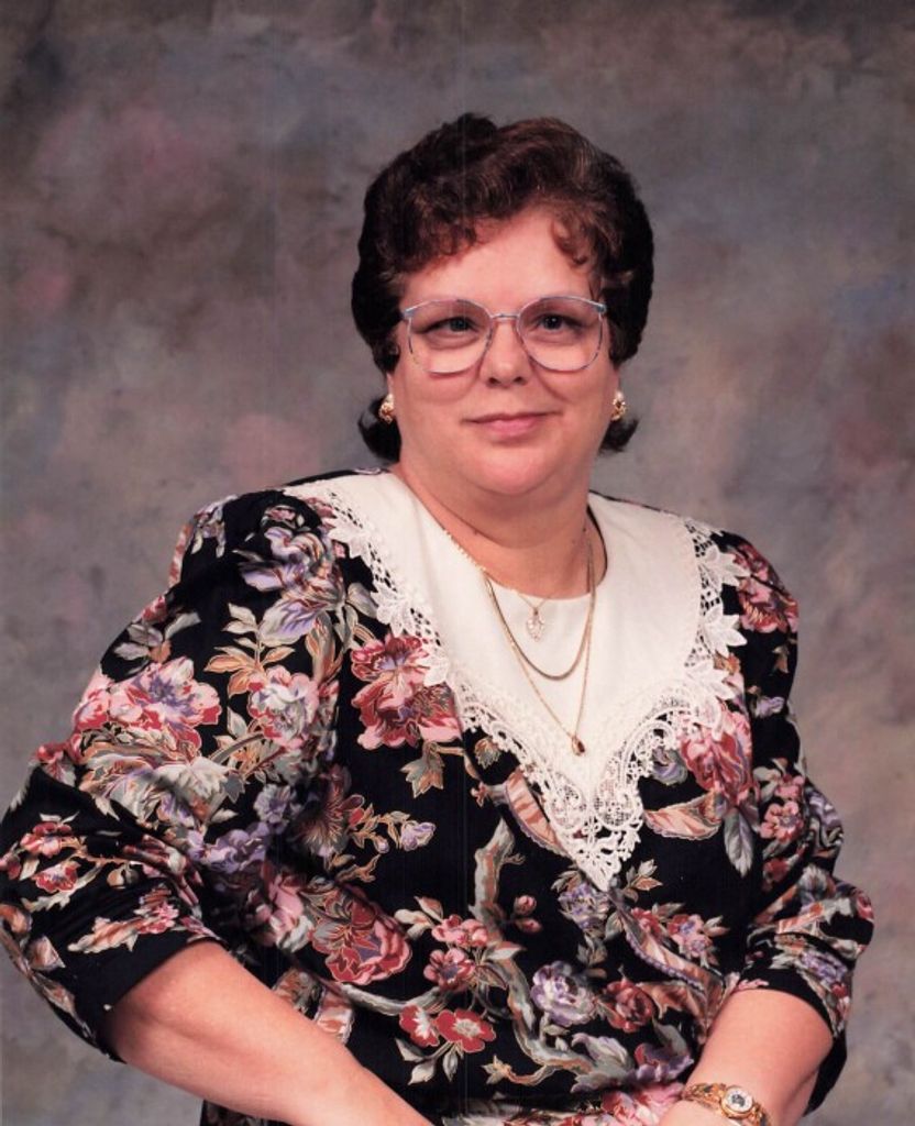 Lois (Pittman)  Stone
