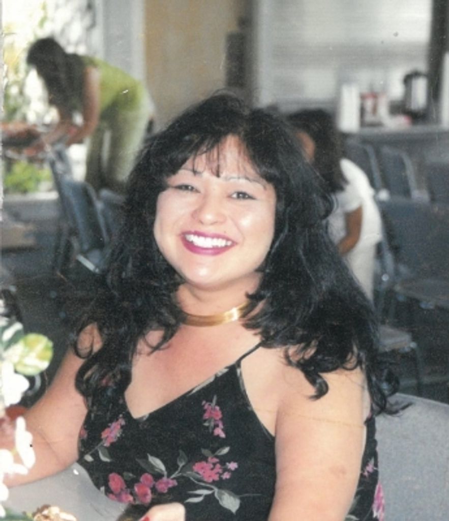 Lisa Monike Villa Profile Photo