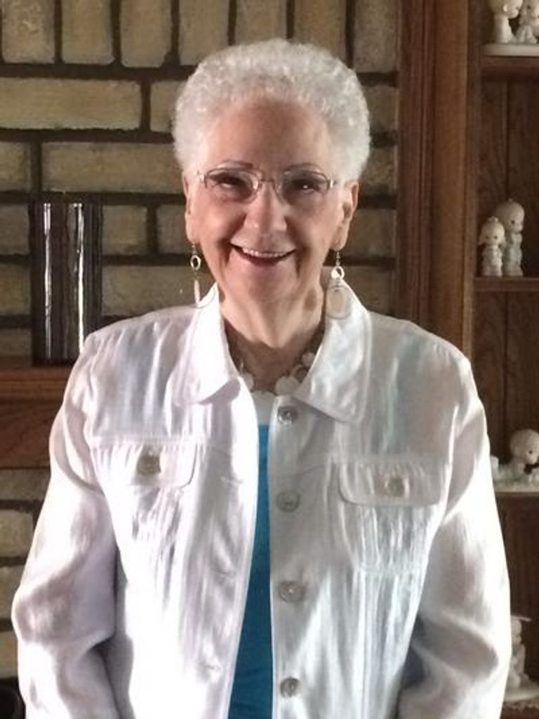 Renee Tawil Profile Photo