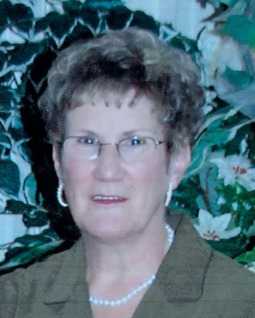 Eva Marion Robichaud Profile Photo