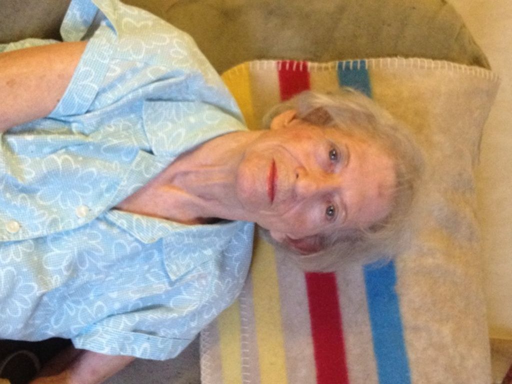 Glenna "Lou" (Tollstrup)  Thompson