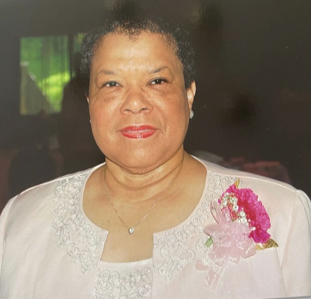 Gwendolyn Senora Coggs Profile Photo