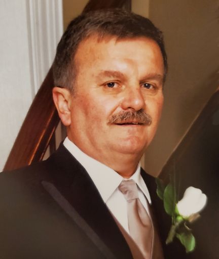 Zvonko Mavrin photo gallery thumbnail 1 of 31