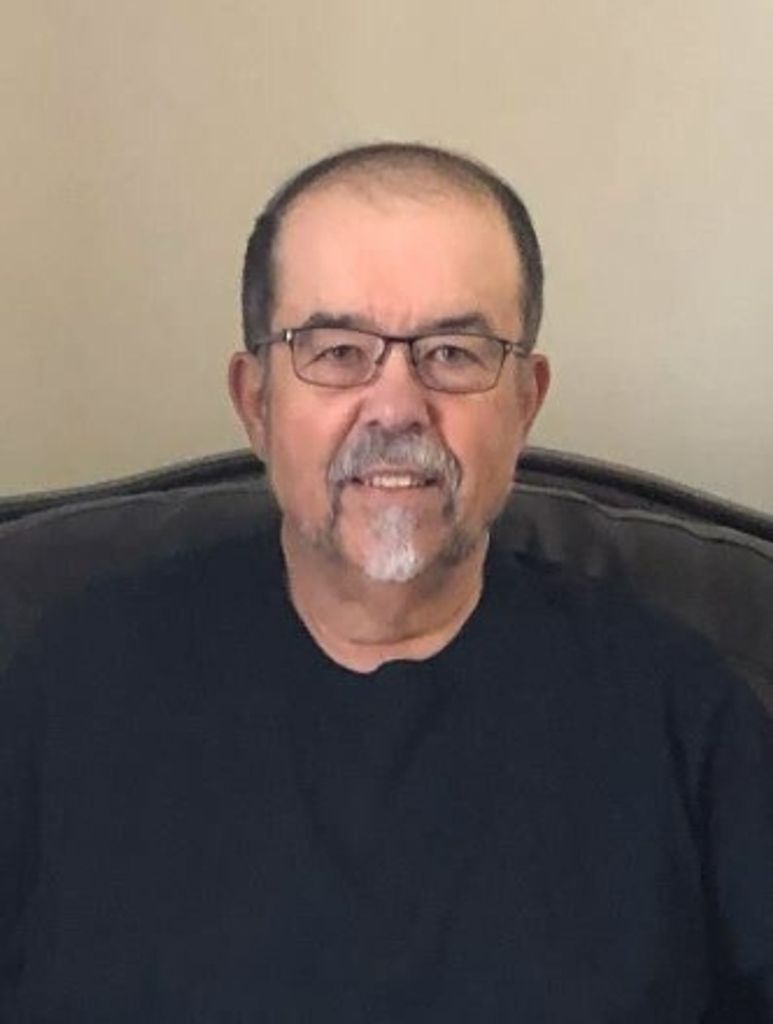 Robert J. Lobus