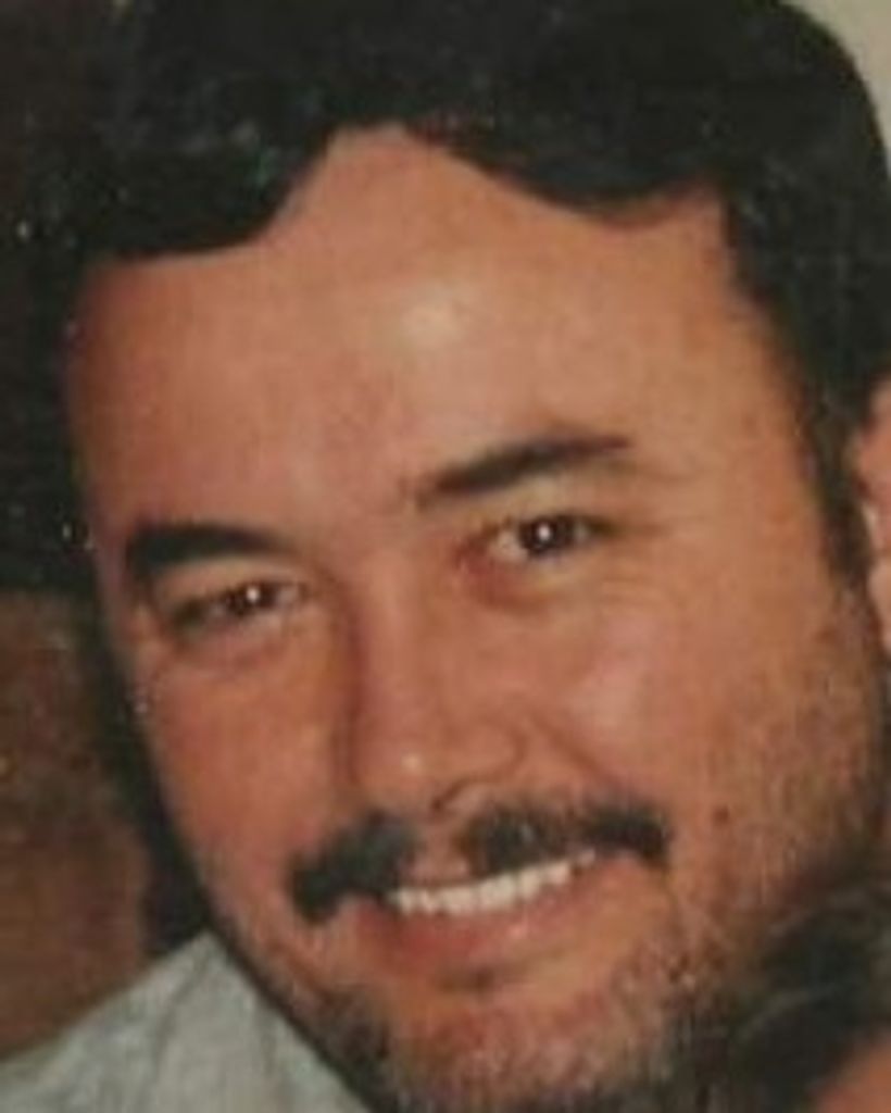 Travis Carnes Profile Photo
