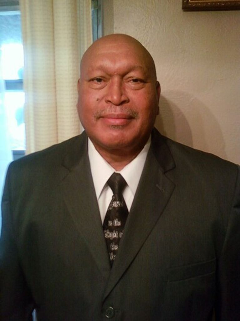 Richard Cortez Chambers, Jr. Profile Photo