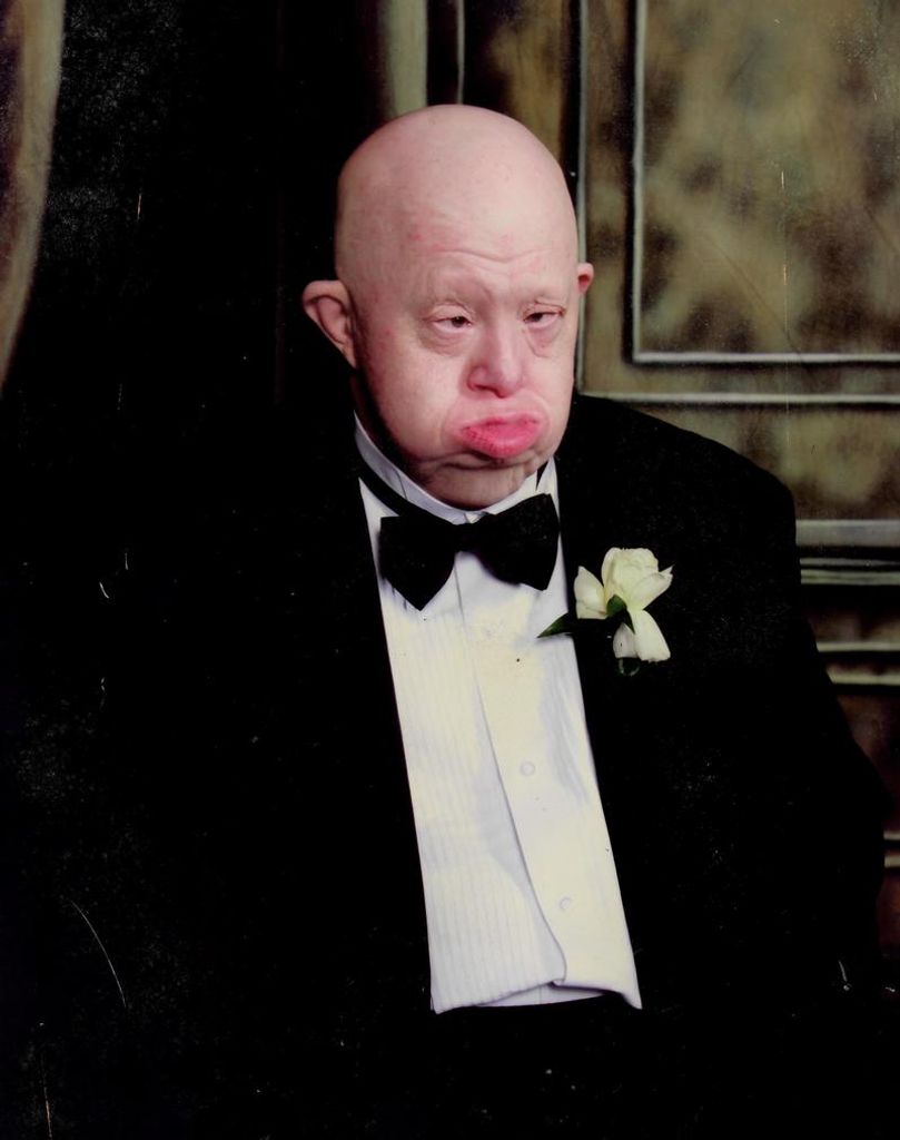 Paul Everett Grayson Profile Photo