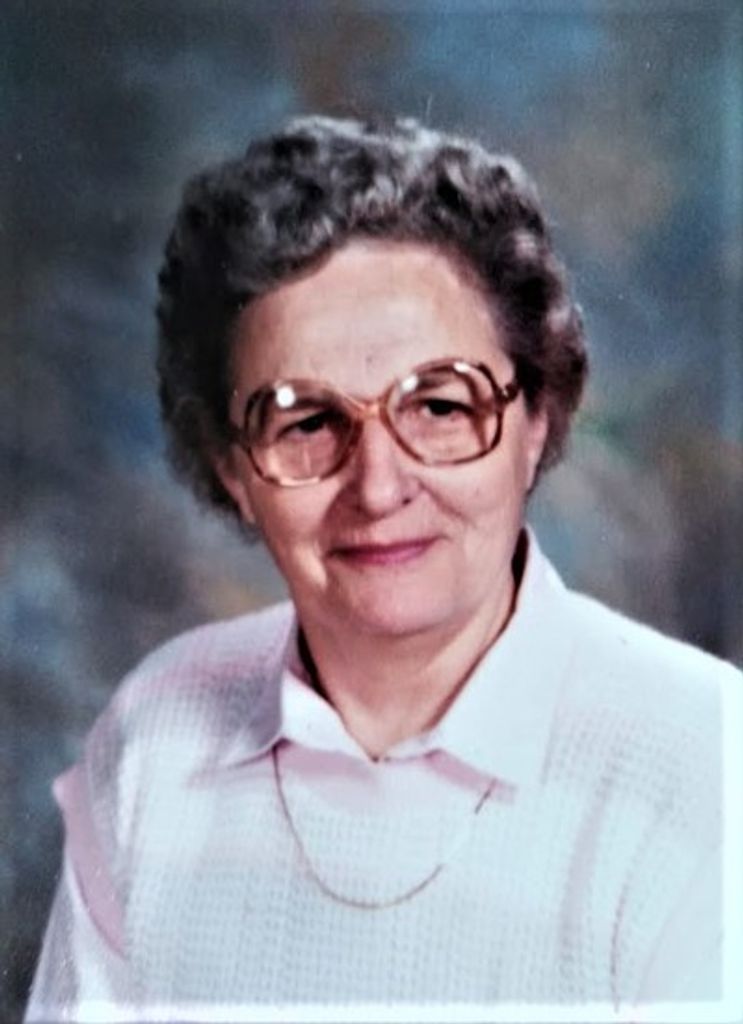 Geraldine Cernik Ballard Profile Photo