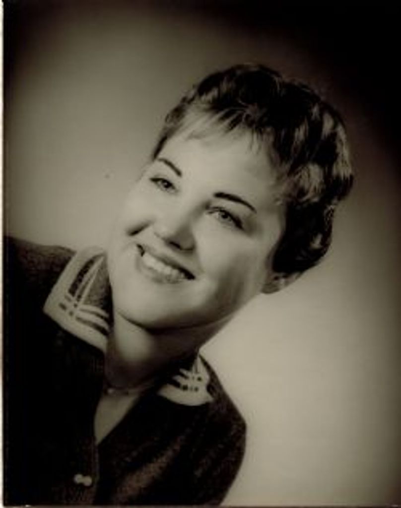 Linda Reeder Profile Photo