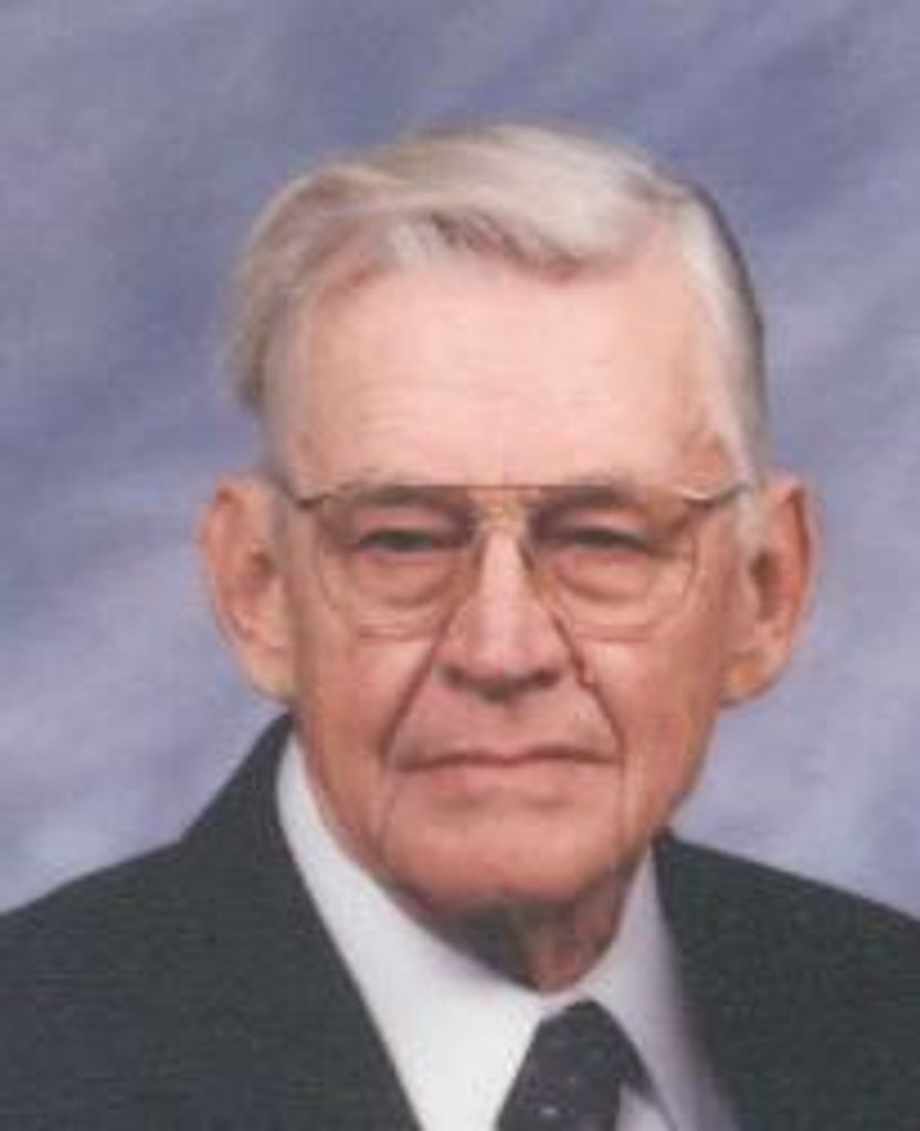 Elmer  E Neumann