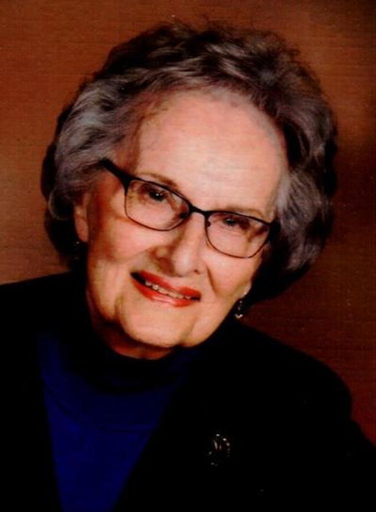 Maxine L. Hoppe Profile Photo