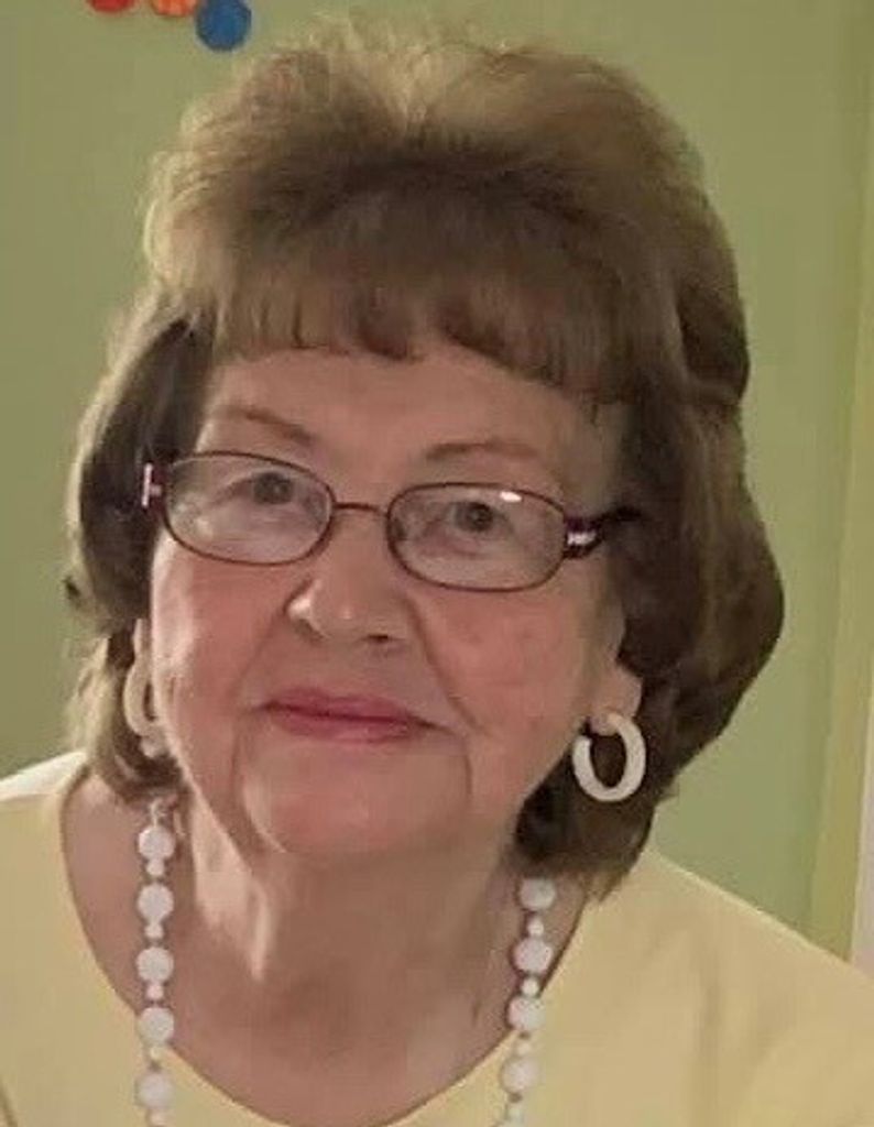 Carolyn Flint Profile Photo