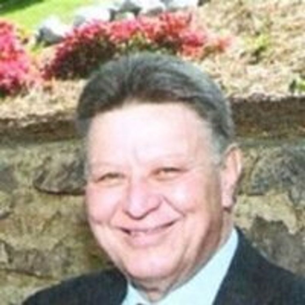 Charles "Chuck" Roberts