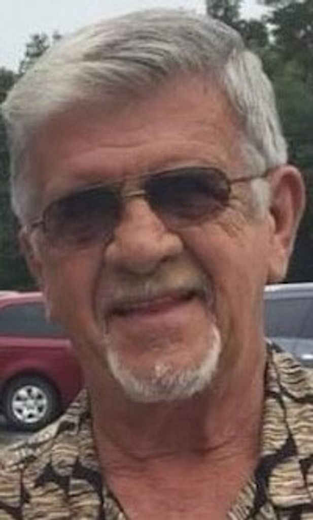 Mr. Glenn Curtis Lloyd