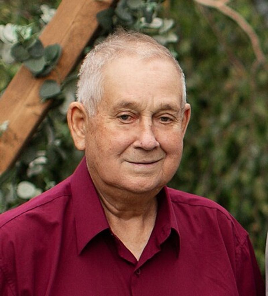 Junior Russell Profile Photo