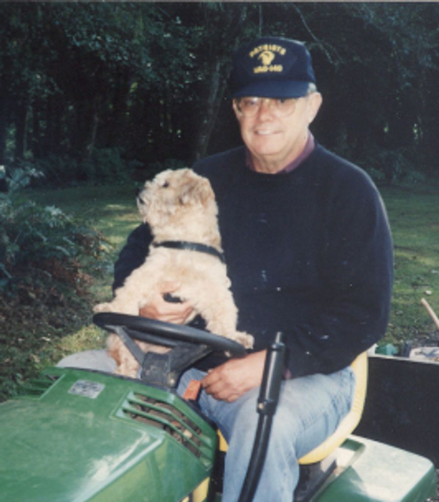 Donald Tackett