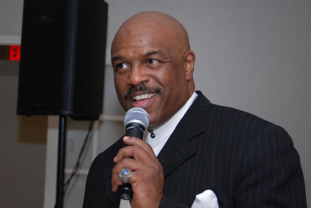 Minister Robert Christian Tucker Profile Photo