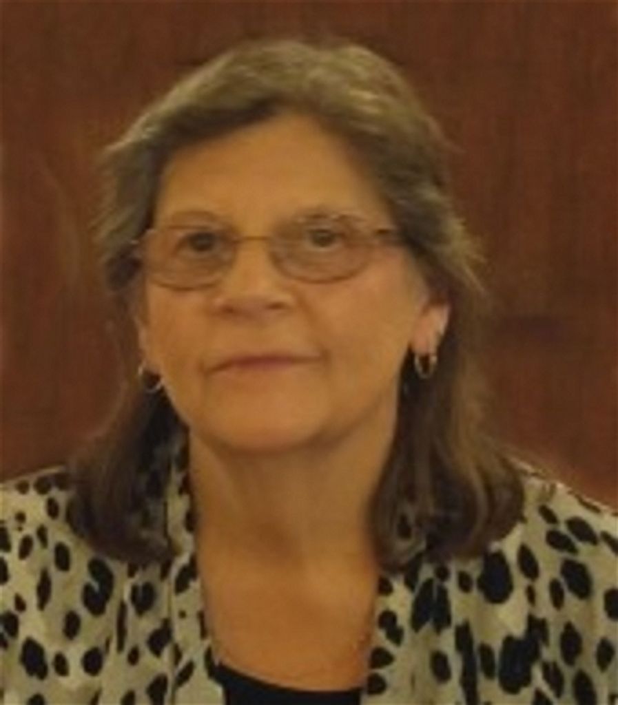 Linda Lee Dobrowolsky (Hallman)