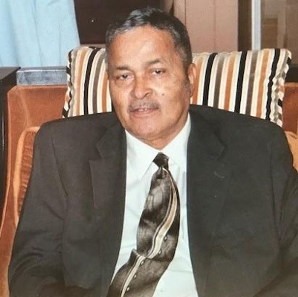 Neale Adrian Swann Profile Photo