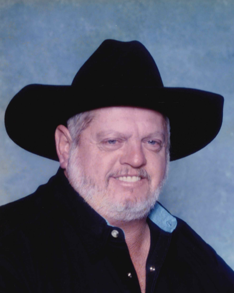 Clyde "C.W. / Paw" Deering
