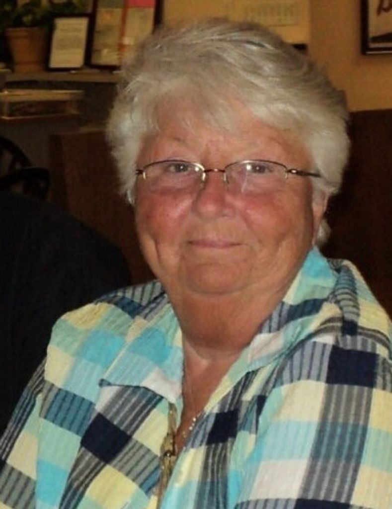 Frances M. (Carpenter)  Harris Profile Photo
