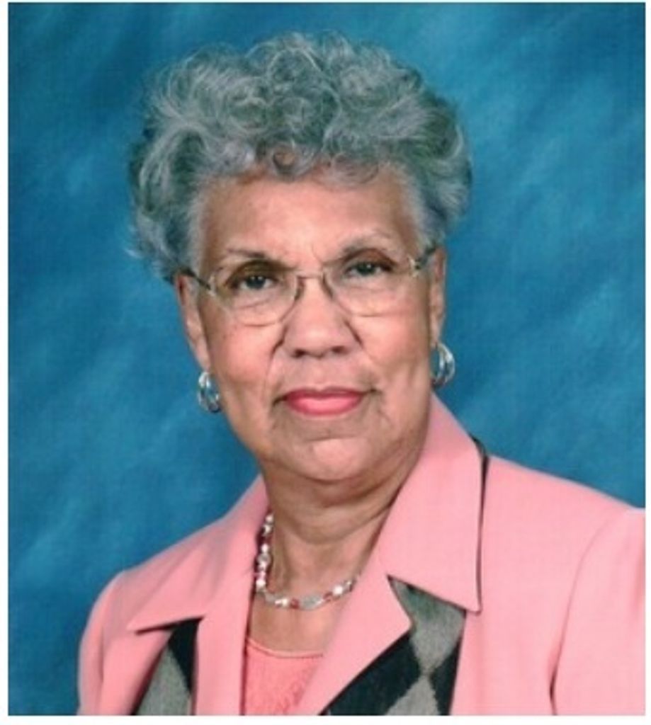 Lucy Olivia Johnson Profile Photo