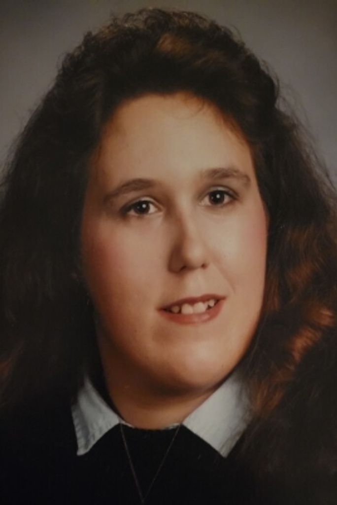 Robin 'Terri' Theresa Voshel