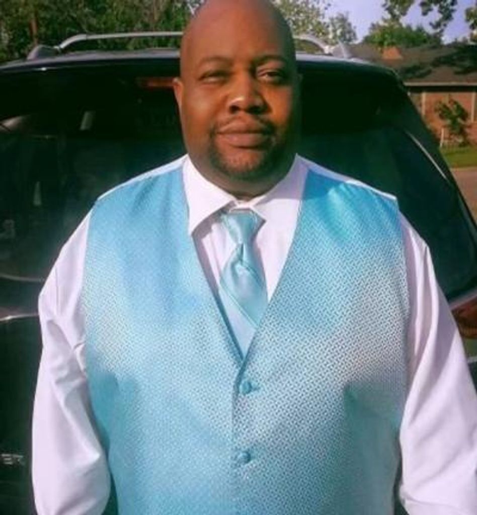 Reginald Starks Profile Photo