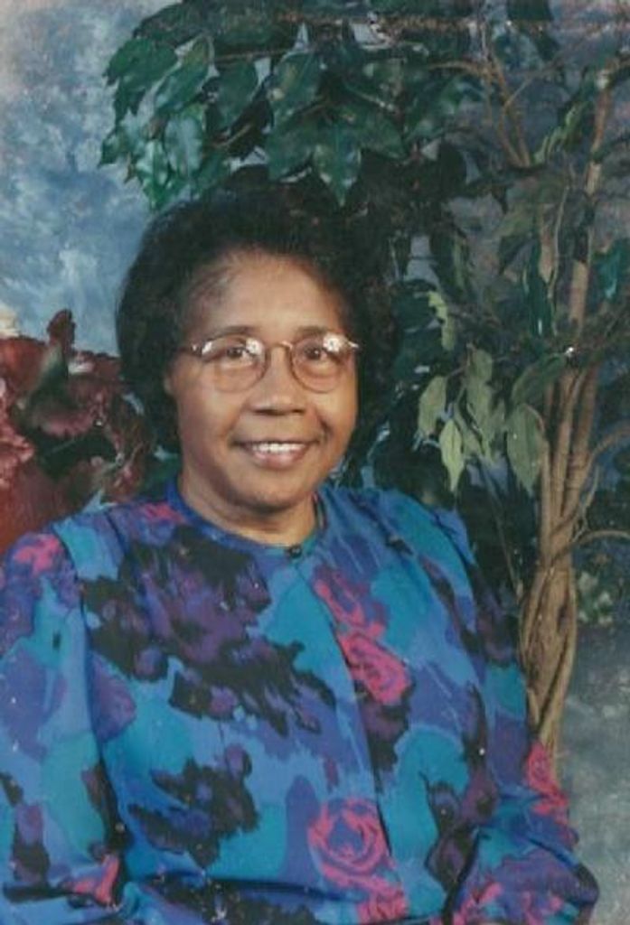 Mrs. Helen Davis Husband Profile Photo