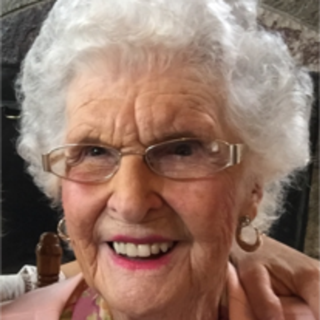 Carolyn Hayes Wallace