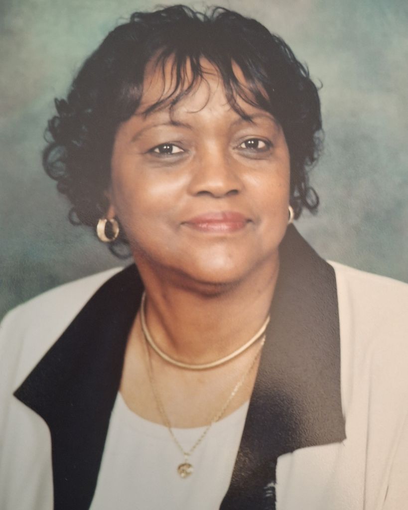 Mrs. Elizabeth Lindsey Profile Photo